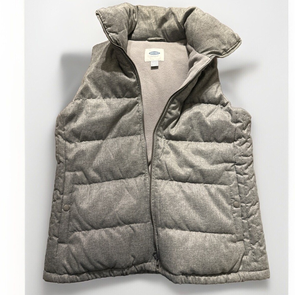 Old Navy Women's Grey Quilted Puffer Vest Fleece Lined Size M‎ Y2K Travel Hiking